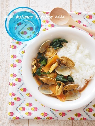 あさりと豚肉・ほうれん草のカレー2