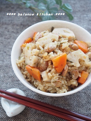 節分豆と根菜の塩昆布炊き込みごはん3