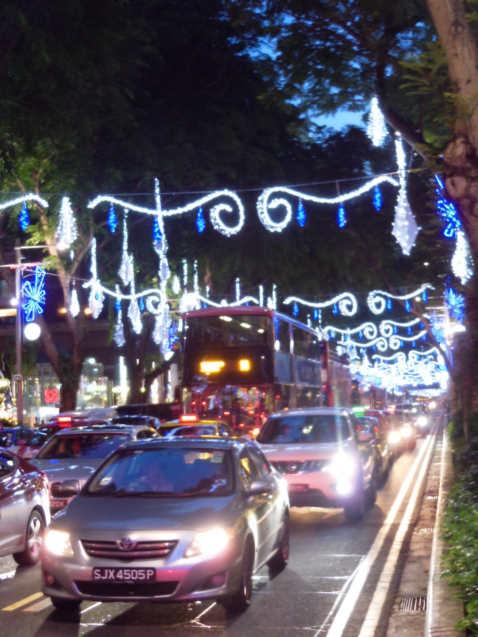 シンガポール常夏のクリスマスイルミネーション バリ島のブログ バリチリ家の人々