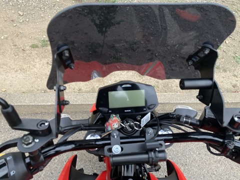 D2EA0E20-9B97-4C60-BFA3-9004B5E3622A