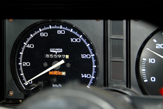 SPEEDOMETER_corvette003.JPG