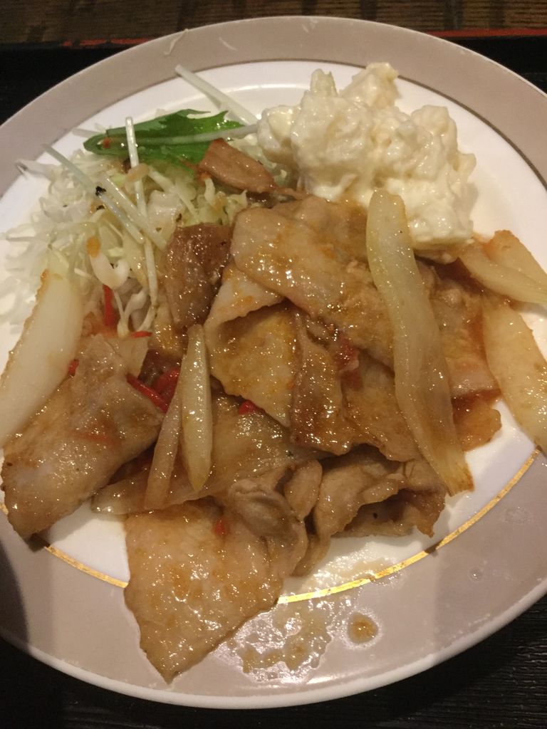 和伊の介の赤いしょうが焼き定食 飯田橋 バナナ ヒロシの はーい バナナです 和伊の介の赤いしょうが焼き定食 飯田橋 バナナ ヒロシの はーい バナナです