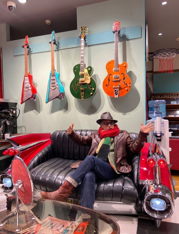 Screenshot_20251226_233422_Gallery