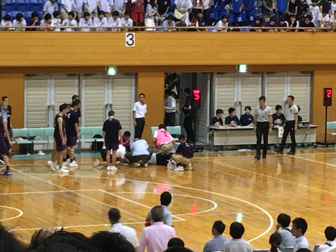 動画あり 留学生が審判を殴り退場 高校バスケット Jの番記者 動画あり 留学生が審判を殴り退場 高校バスケット Jの番記者