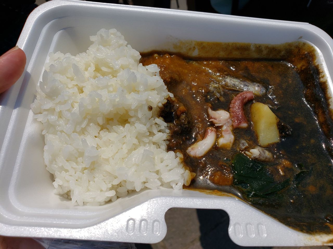 艦これ リアルイベントでとんでもないカレーを売ってしまう おしキャラっ 今流行りのアニメやゲームのキャラクターのオモシロ情報をまとめるサイトです