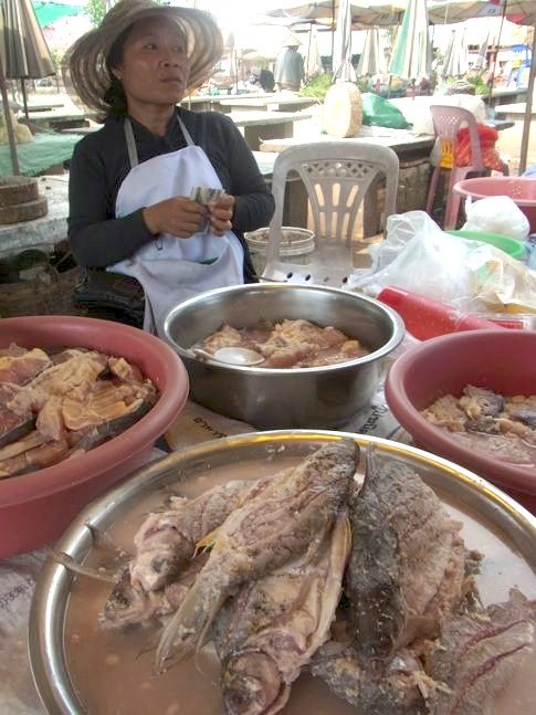 万鐘ももと庵 沖縄 アジアの食と音楽 スクガラス 万鐘ももと庵 沖縄 アジアの食と音楽 スクガラス