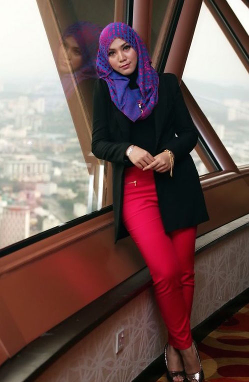 Shila Amzah3