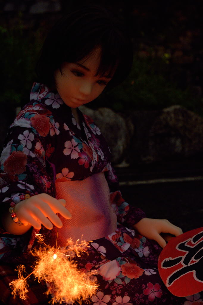 ドールと浴衣と線香花火 ラブドールとあれこれ ドールと浴衣と線香花火 ラブドールとあれこれ