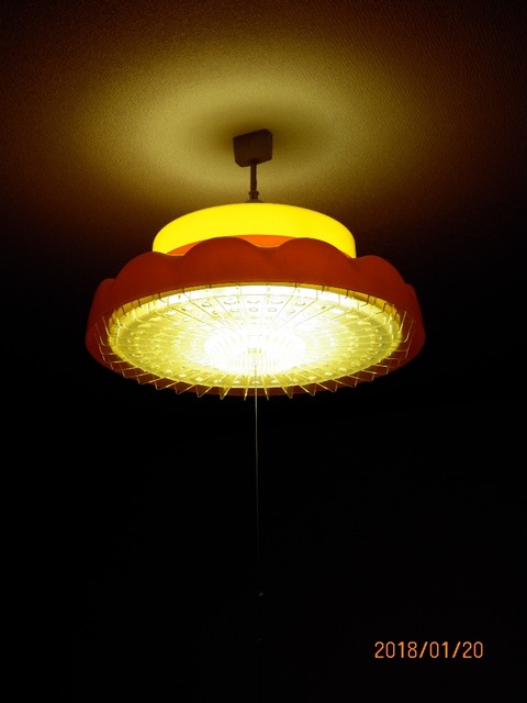 043