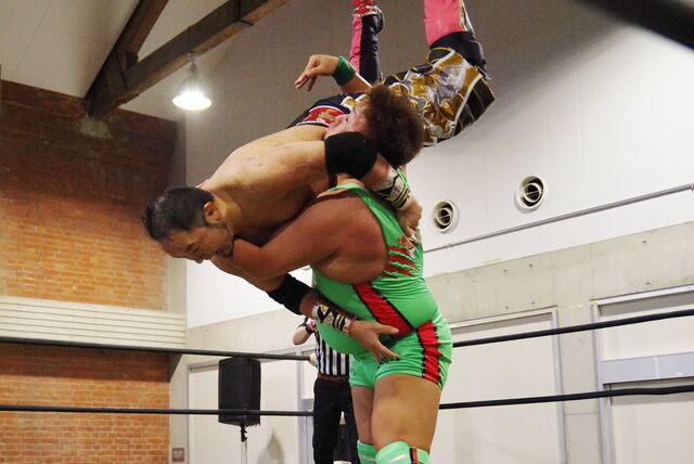 Messenger_creation_81A2F63C-672D-462D-8A7A-A495078F897E