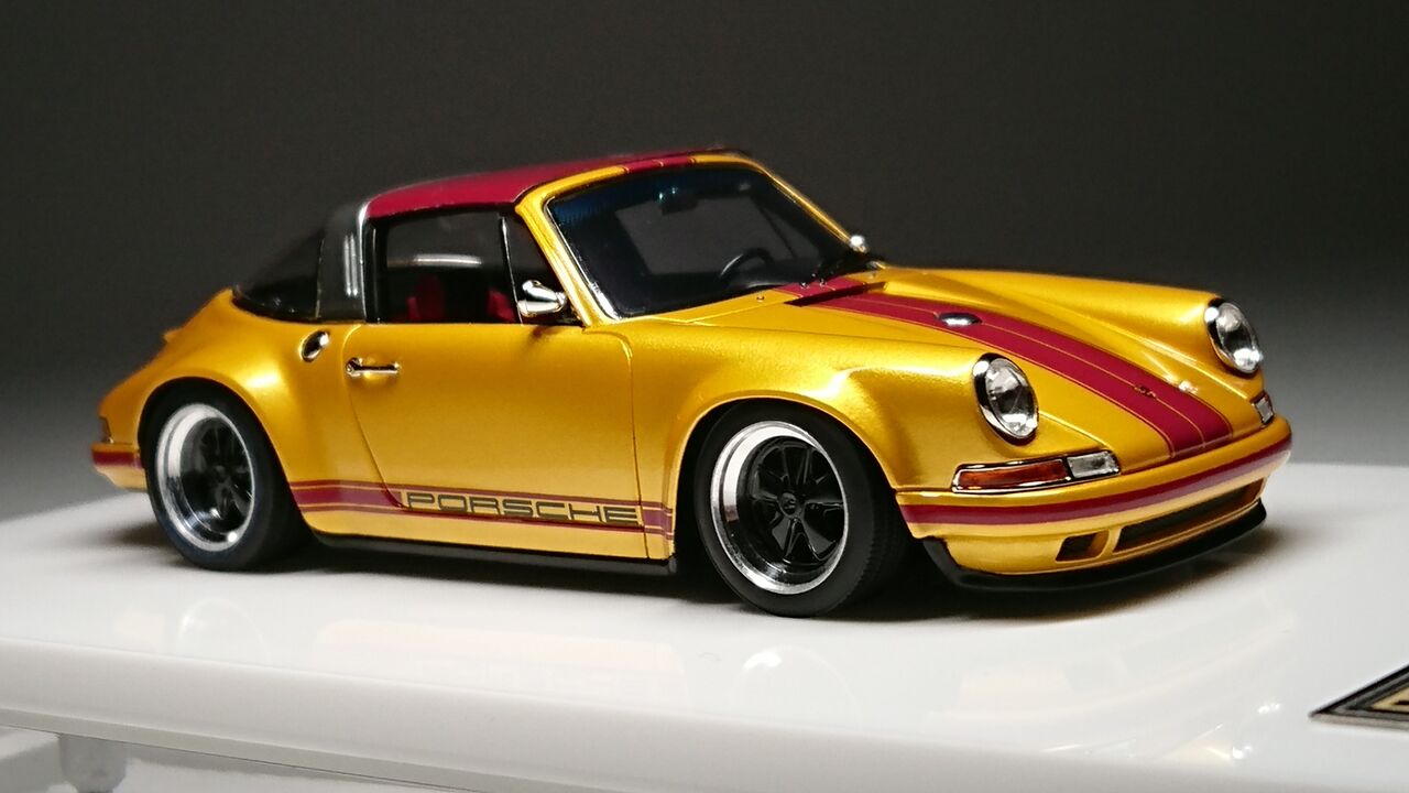 まさに、黄金色！-AXELLWORKS Bespoke Models- Vision 1/43 Singer 911