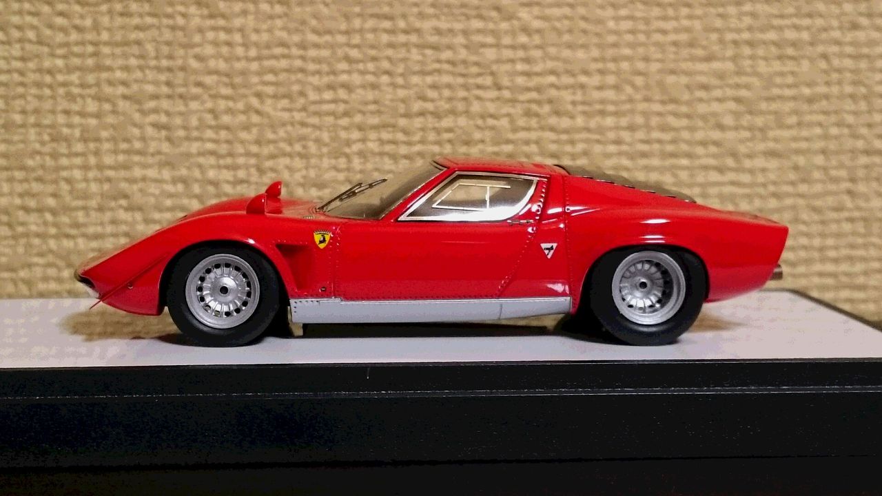 1/43 ランボルギーニ イオタ SVR レッド モデルガレージロム特注
