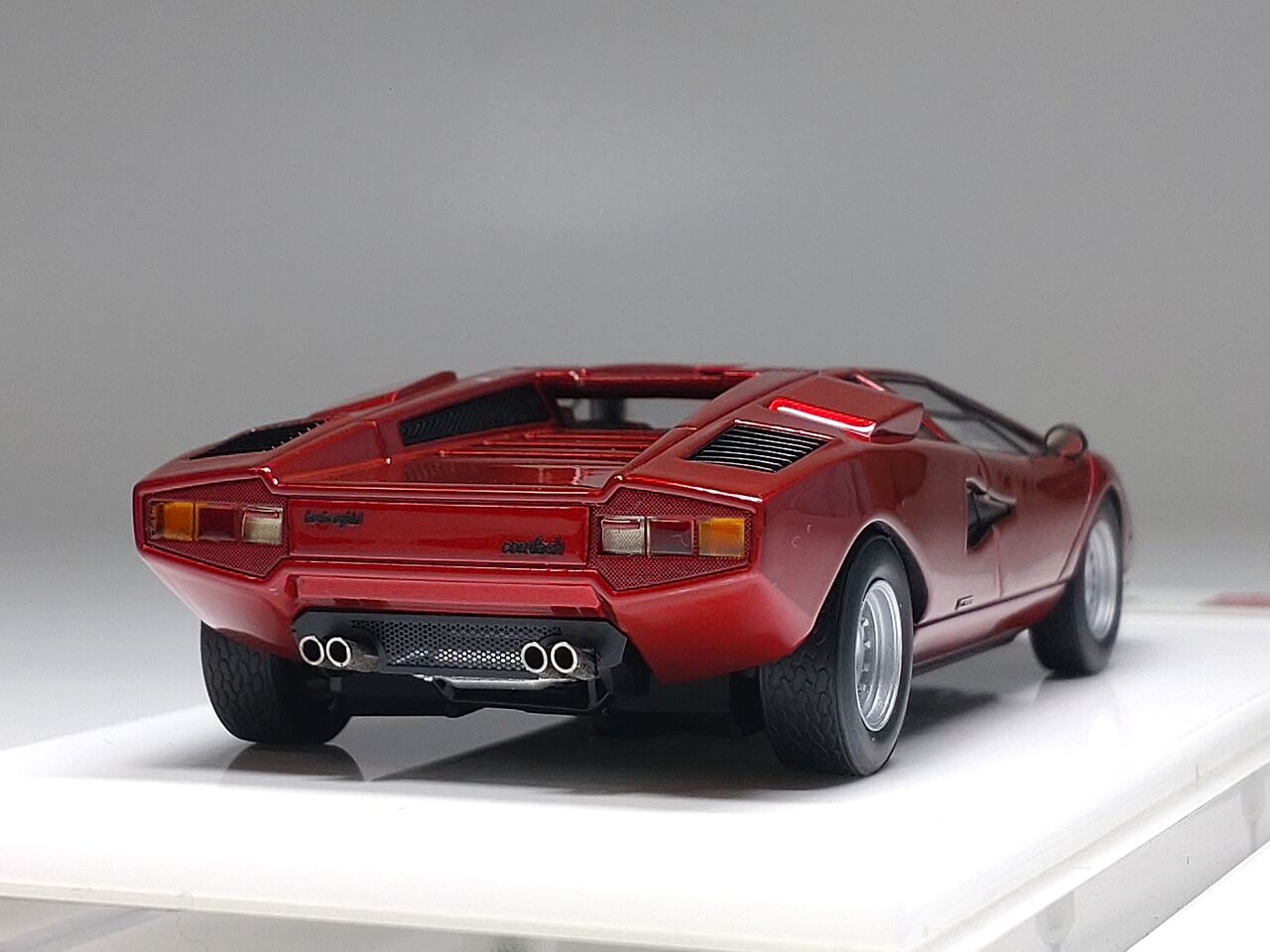 メイクアップのモデルカーで見るカウンタックLP500・400・400S編
