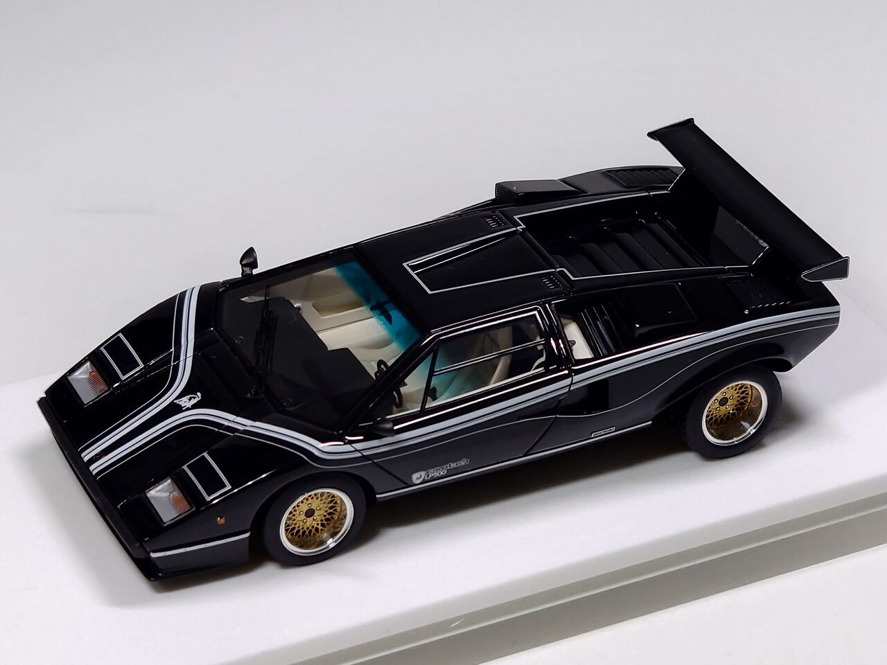 再販に感謝..EIDOLON 1/43 Lamborghini Countach LP500R 再販に感謝..EIDOLON 1/43 Lamborghini Countach LP500R