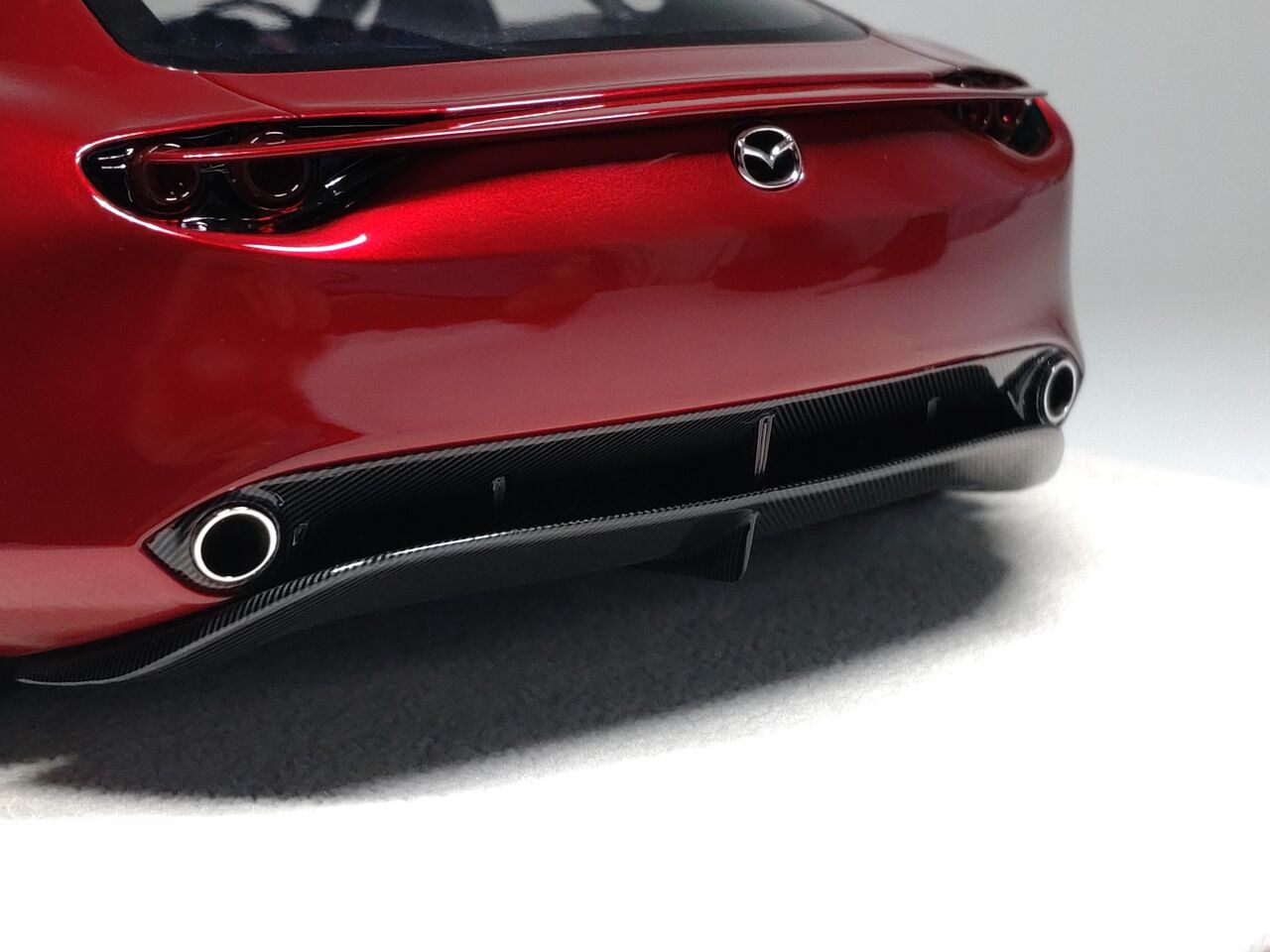美しい~..EIDOLON 1/18 MAZDA RX-VISION 2015 : ミニカー道中記 美しい~..EIDOLON 1/18 MAZDA RX-VISION 2015 : ミニカー道中記