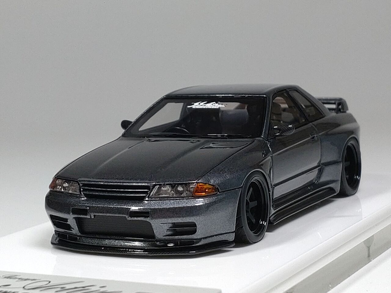 よ～く見ると..EIDOLON 1/43 Garage Active SKYLINE GT-R