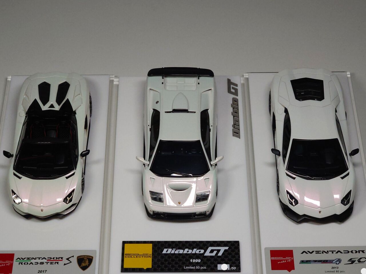 やはり綺麗な....EIDOLON 1/43 Lamborghini Aventador LP720-4 50° Annversario ...