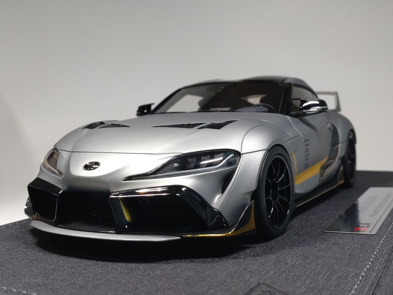 メイクアップ 1/43 GR A90 スープラ TRD フルエアロ仕様 43も良かったが、18は更に良いやん.IDEA 1/18 Toyota GR
