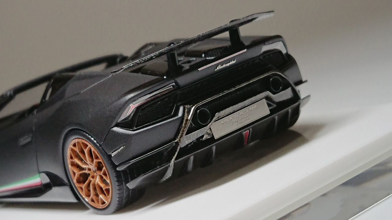やっぱりいいやん、マットブラック!Eidolon 1/43 Lamborghini やっぱりいいやん、マットブラック!Eidolon 1/43 Lamborghini
