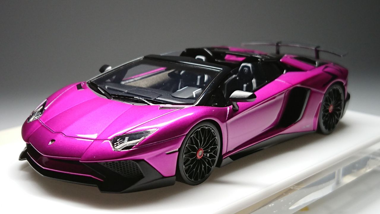 さすがメイクアップ、見事です！Eidolon 1/43 Lamborghini