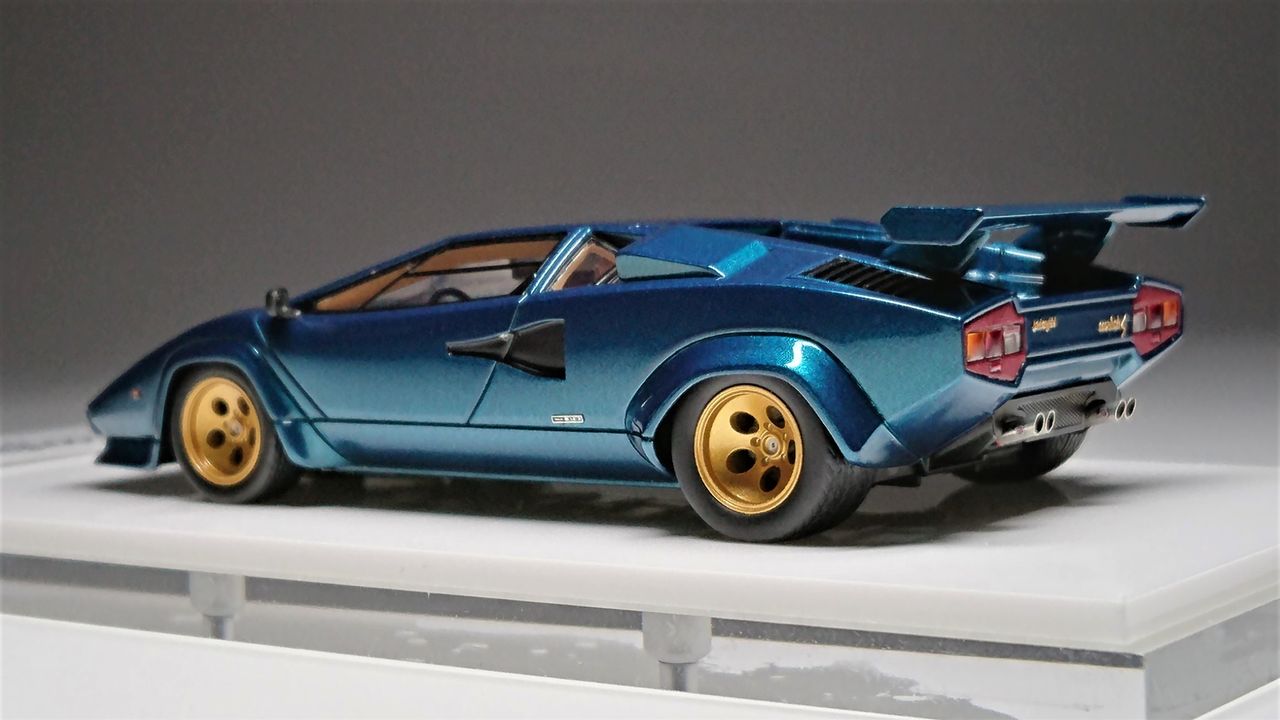 元祖スーパーカーと言えばEidolon 1/43 Lamborghini Countach