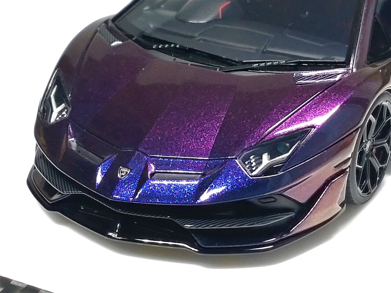 神秘的カラー..EIDOLON COLLECTION 1/43 Lamborghini Aventador SVJ