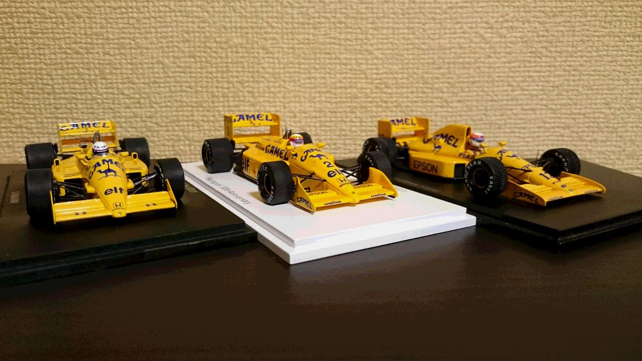 ようやくか?レーシングオン30周年特注スパーク1/43ロータス ようやくか?レーシングオン30周年特注スパーク1/43ロータス
