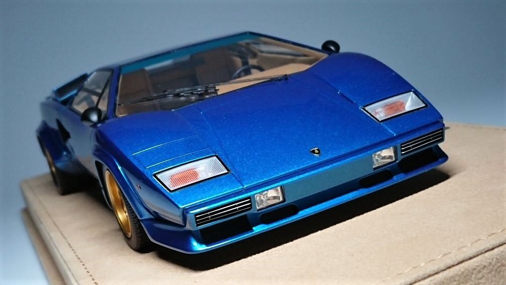 初IDEA..IDEA 1/18 Lamborghini Countach LP400S 1978 (Series 1