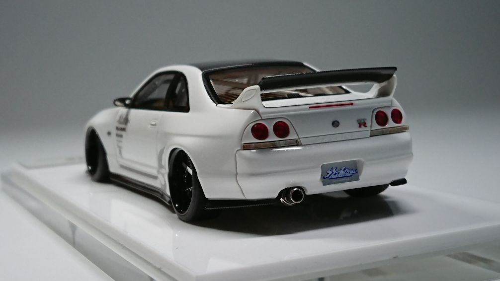 実車カラーで、揃えました。EIDOLON 1/43 Garage Active ACTIVE R33 GT
