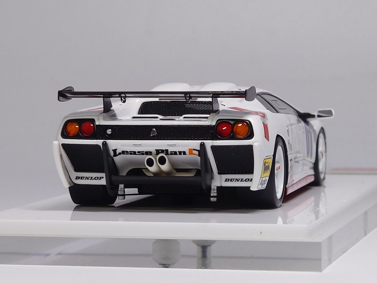 思った以上に.EIDOLON 1/43 Lamborghini Diablo SVR Racing 1996
