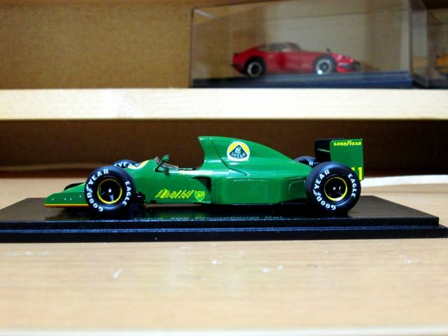スパーク1/43ロータス102 プロモーショナルカー : ミニカー道中記 スパーク1/43ロータス102 プロモーショナルカー : ミニカー道中記