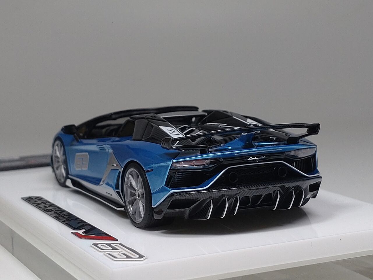 クールな1台.EIDOLON COLLECTION 1/43 Lamborghini Aventador クールな1台.EIDOLON COLLECTION 1/43 Lamborghini Aventador