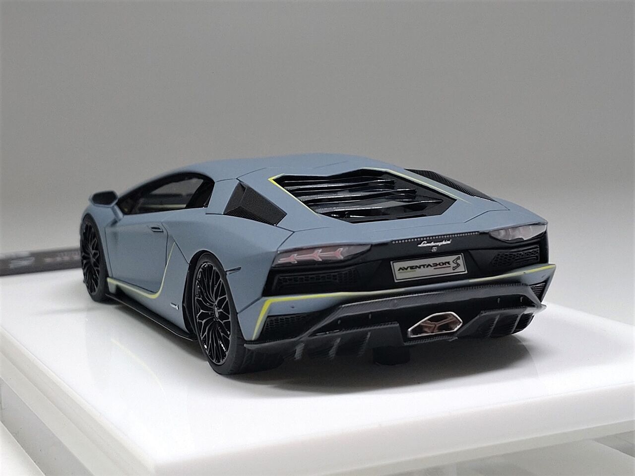 あと1台でコンプ.EIDOLON COLLECTION 1/43 Lamborghini Aventador S