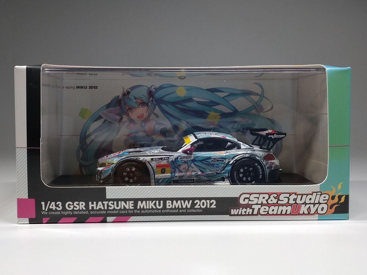 なかなかカッコいいやないですか.1/43 GSR HATSUNE MIKU BMW なかなかカッコいいやないですか.1/43 GSR HATSUNE MIKU BMW