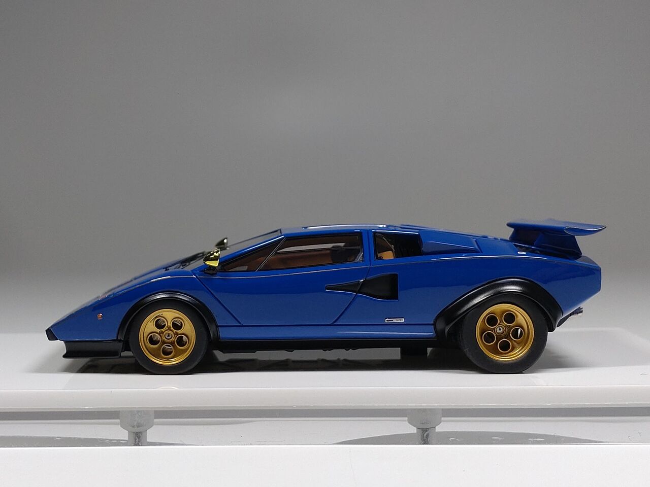 偶然にも.EIDOLON 1/43 Lamborghini Countach LP500S Ch 偶然にも.EIDOLON 1/43 Lamborghini Countach LP500S Ch