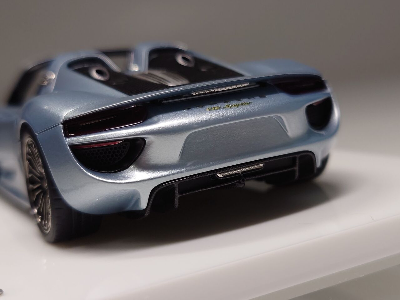 ダメもとでEIDOLON COLLECTION 1/43 Porsche 918 Spyder ダメもとでEIDOLON COLLECTION 1/43 Porsche 918 Spyder