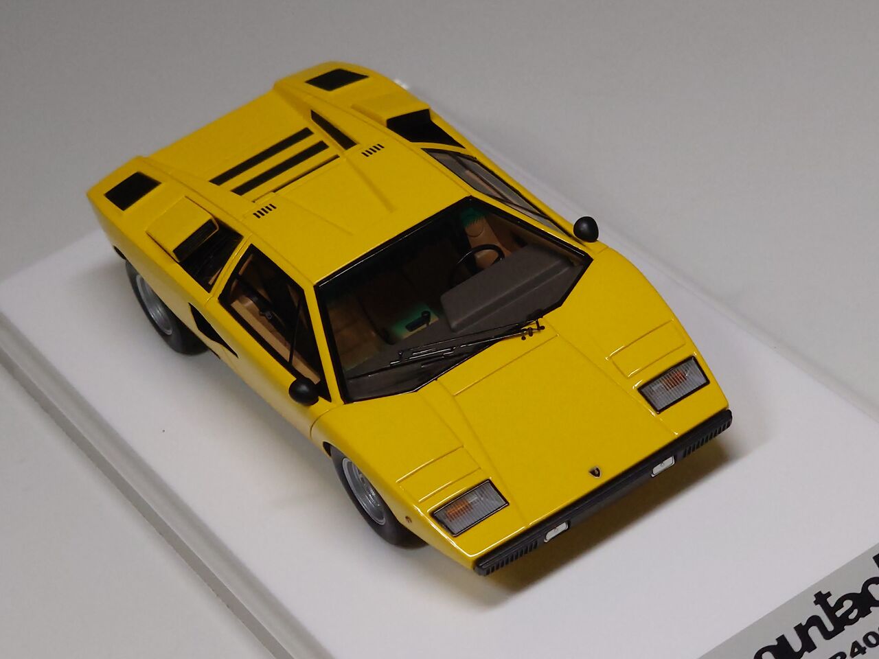 2度目の納車..EIDOLON 1/43 Lamborghini Countach LP400 1974