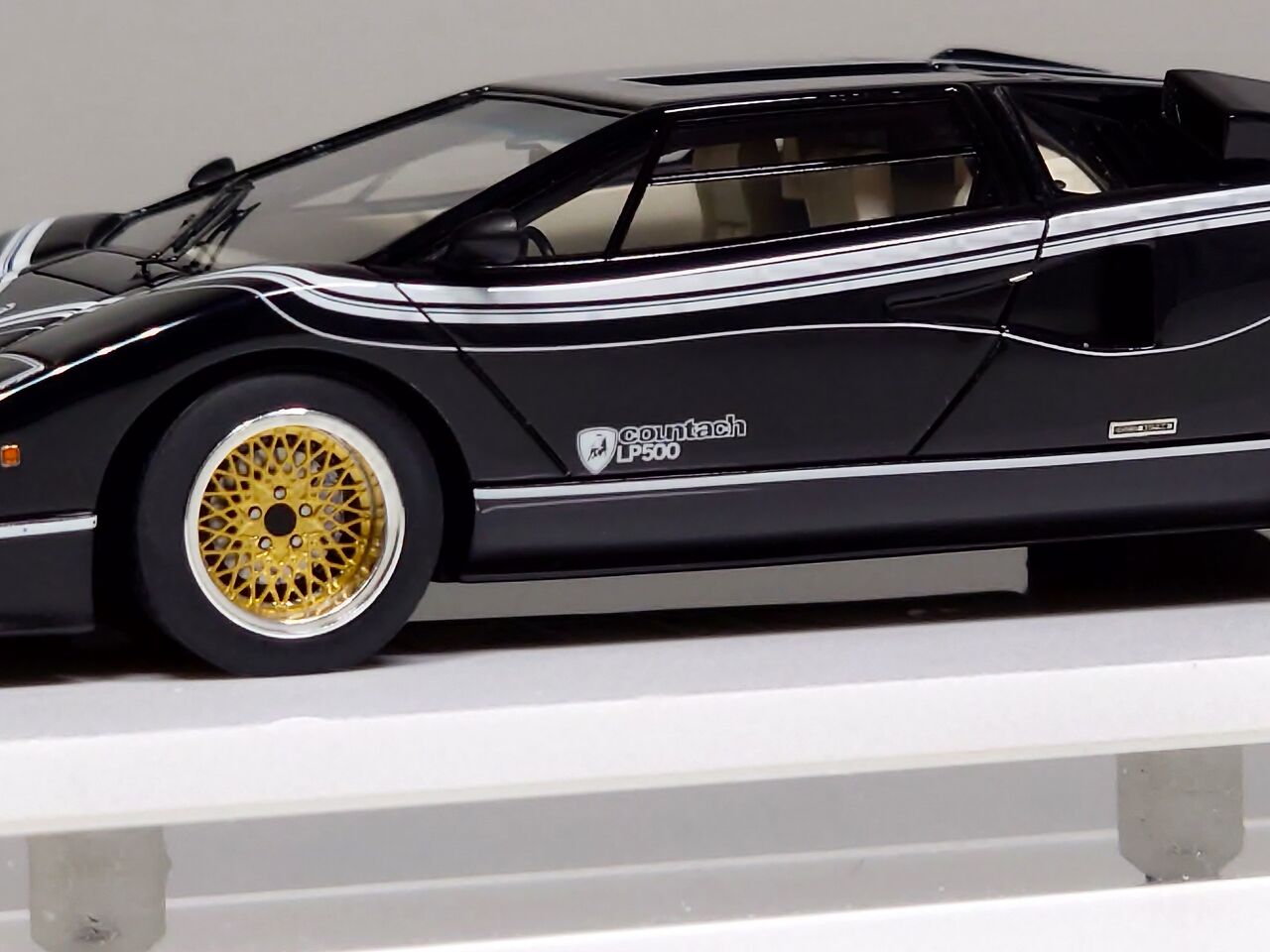 再販に感謝..EIDOLON 1/43 Lamborghini Countach LP500R 再販に感謝..EIDOLON 1/43 Lamborghini Countach LP500R