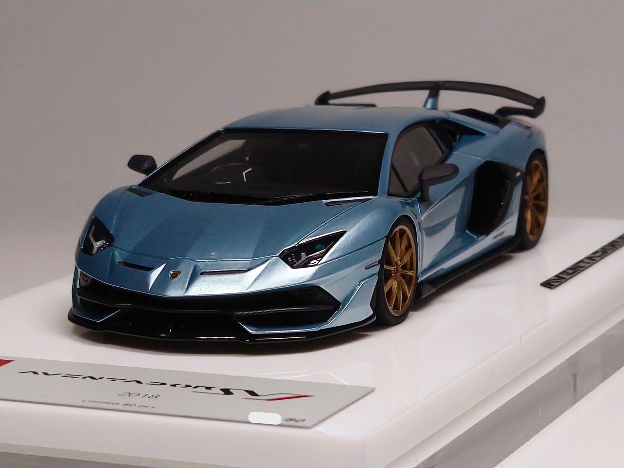 初カラー..EIDOLON COLLECTION 1/43 Lamborghini Aventador