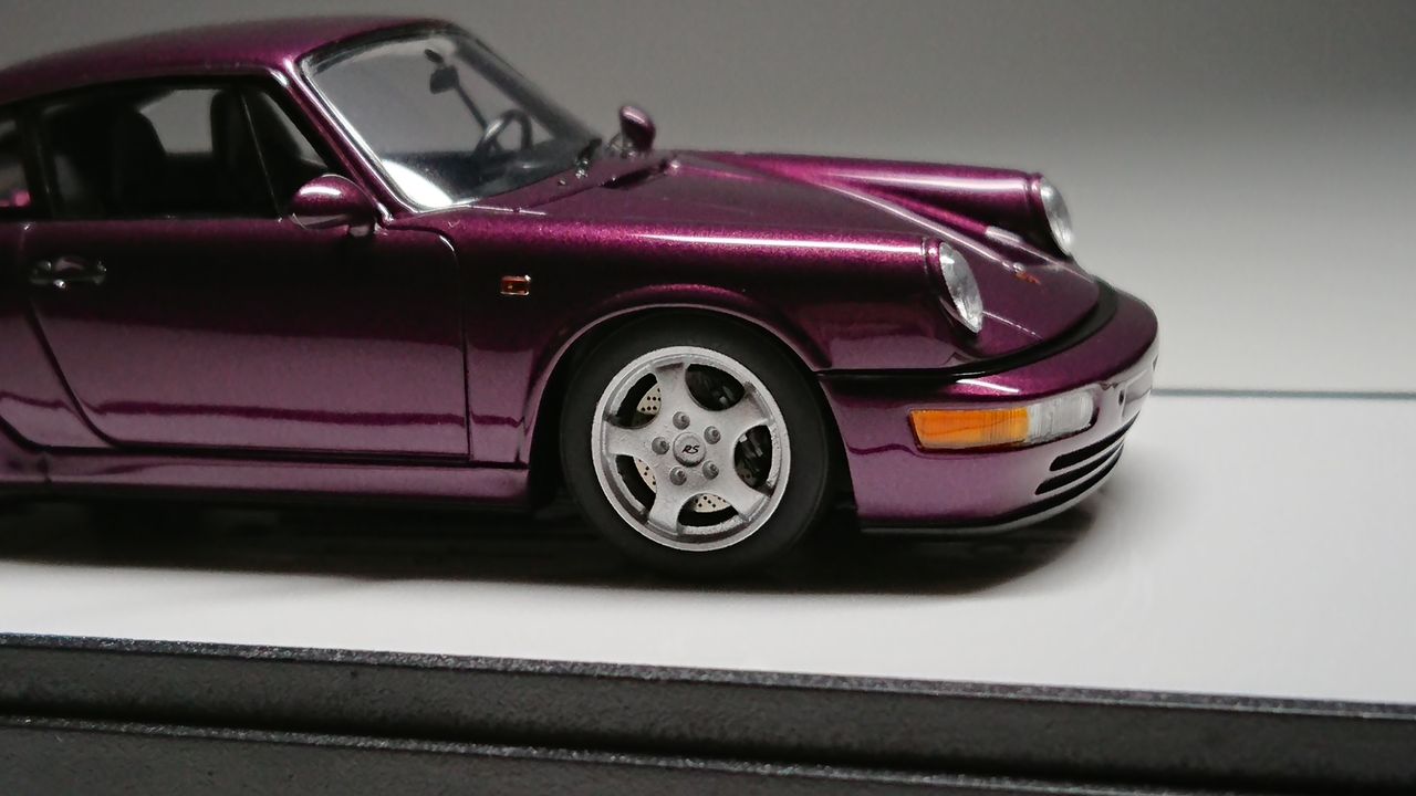 カラーチョイスミスったかな！Vision 1/43 Porsche 911(964