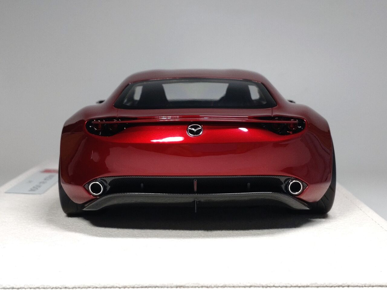 美しい~..EIDOLON 1/18 MAZDA RX-VISION 2015 : ミニカー道中記 美しい~..EIDOLON 1/18 MAZDA RX-VISION 2015 : ミニカー道中記
