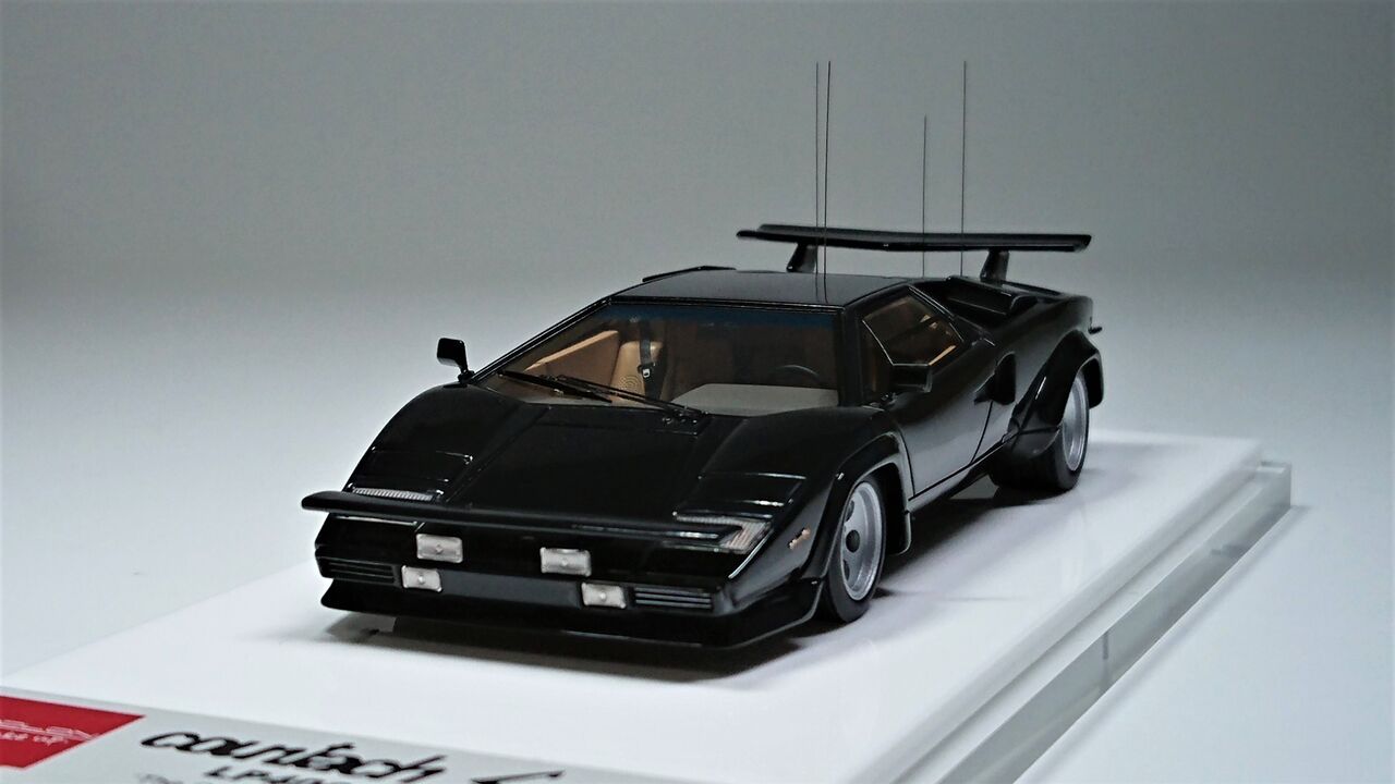 キャノンボール.EIDOLON 1/43 Lamborghini Countach LP400S キャノンボール.EIDOLON 1/43 Lamborghini Countach LP400S