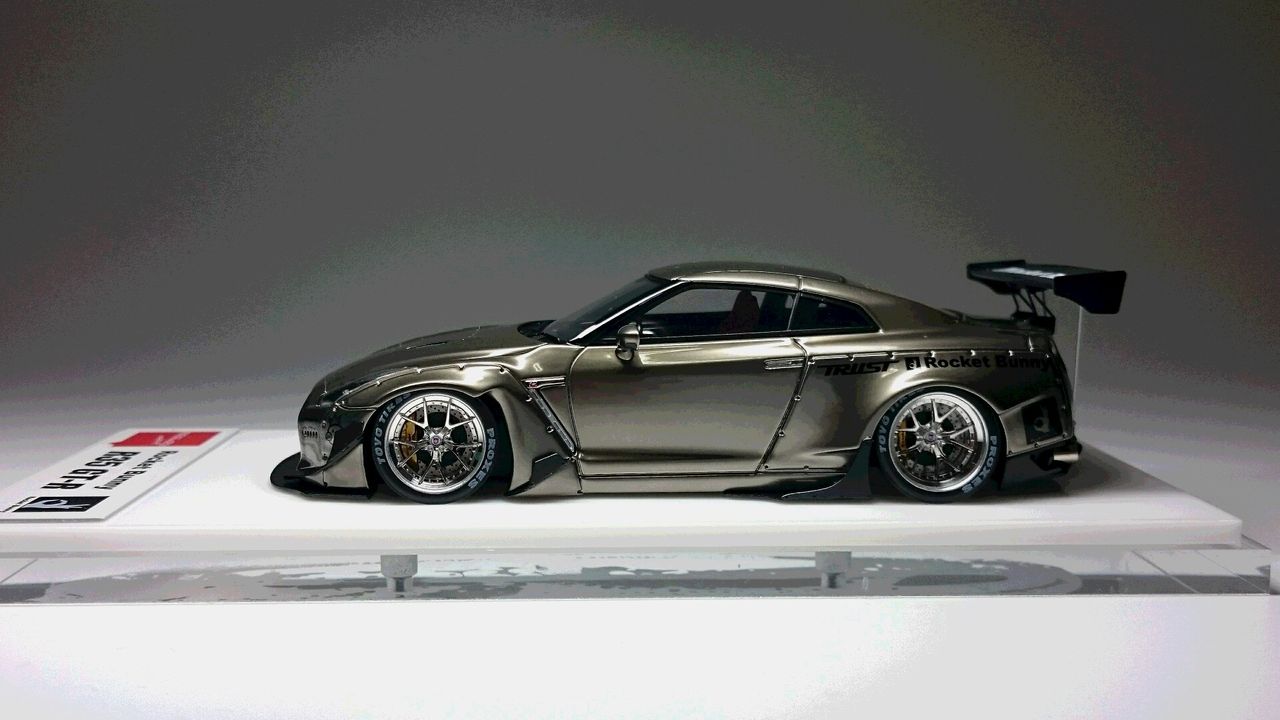 アイドロン1/43Rocket Bunny R35 GT-R Black Chrome : ミニカー