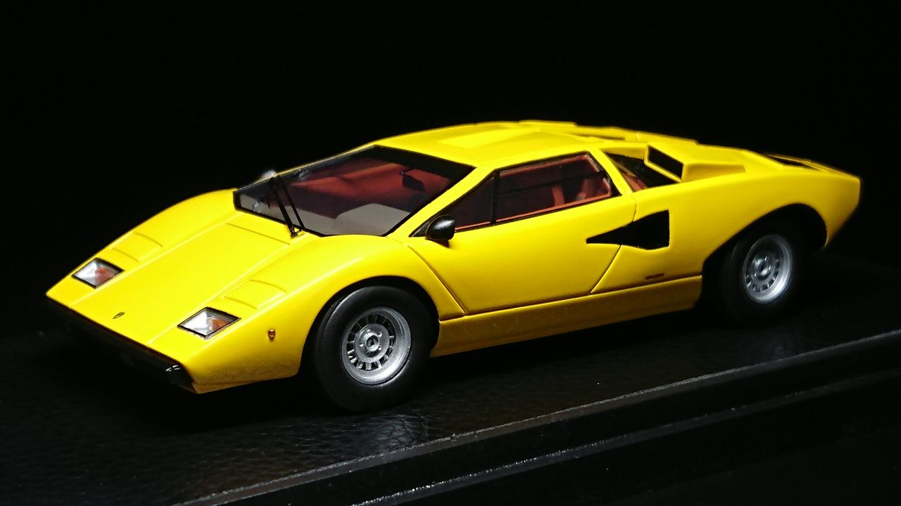 子供の頃の. Eidolon 1/43 Lamborghini Countach LP400 Yellow