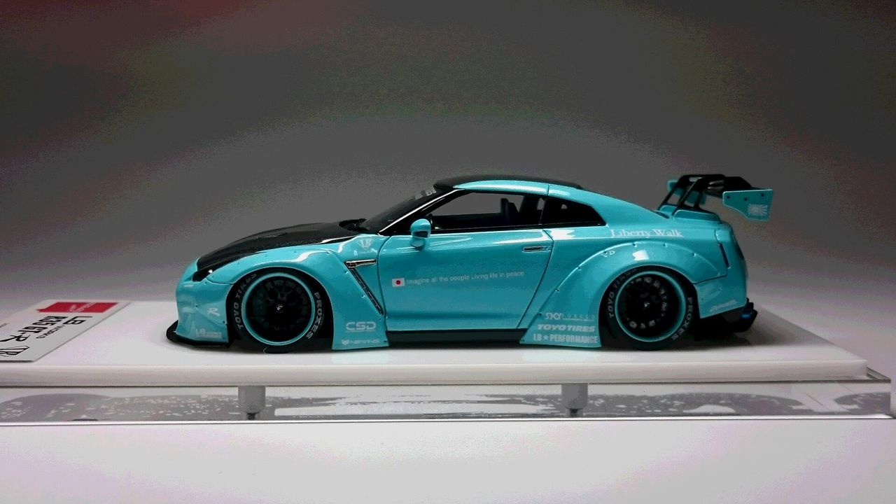 Zoomer/Eidolon 1/43LB☆WORKS R35 GT-R Light Blue : ミニカー道中記