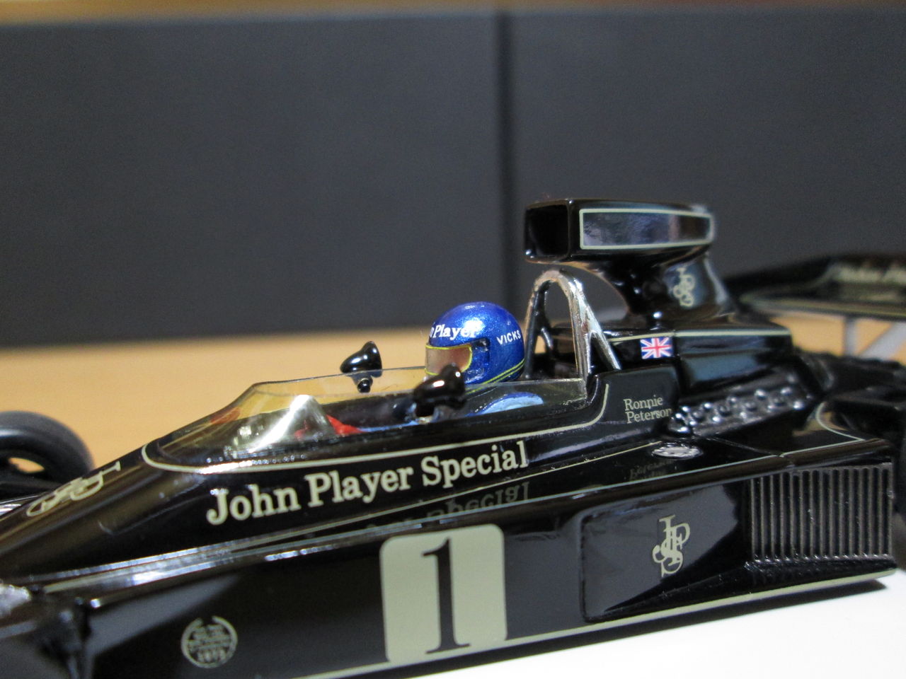 スパーク ロータス76 パートⅡ : ミニカー道中記