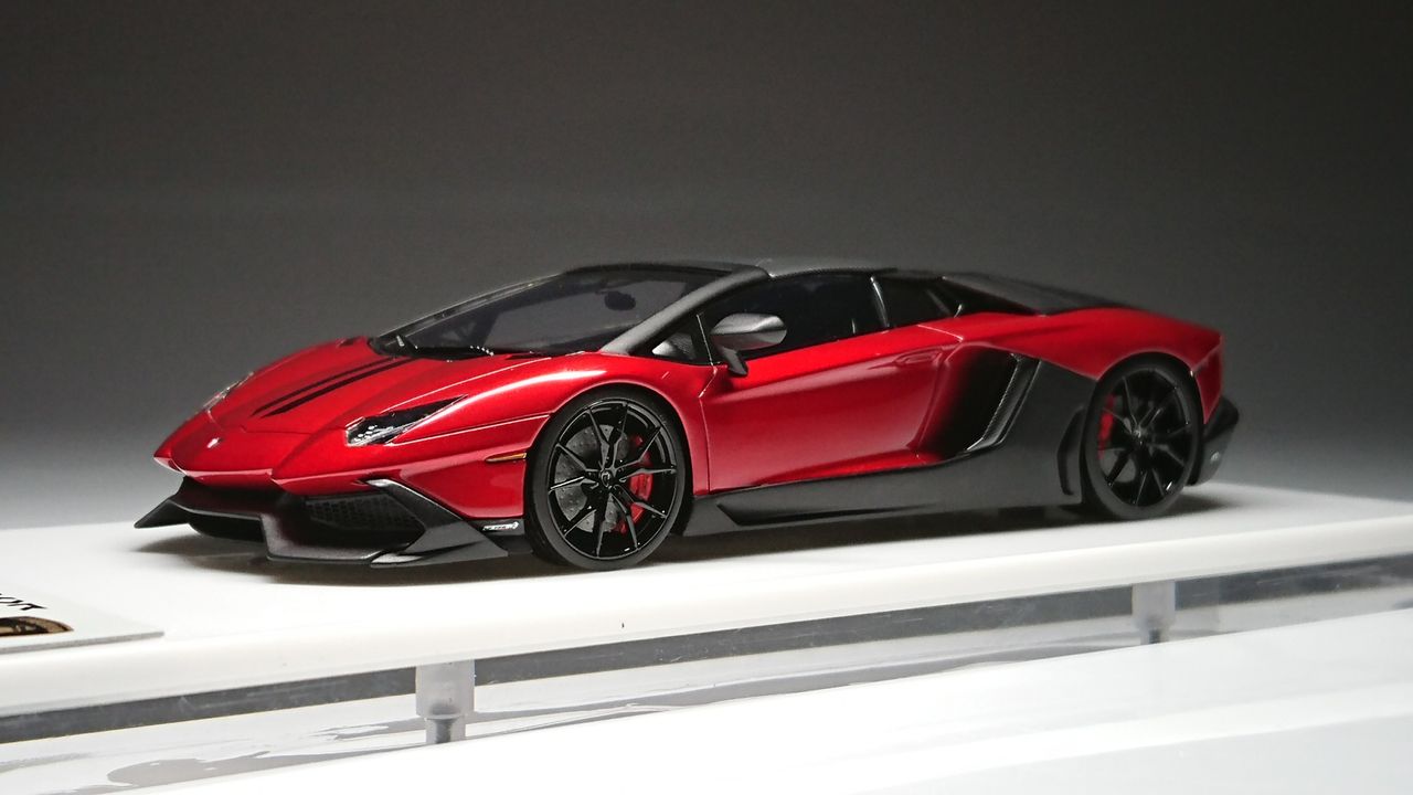 メイクアップ　1/43 アイドロン　ランボルギーニ　アヴェンタドール メイクアップ 1/43 アイドロン ランボルギーニ アヴェンタドール