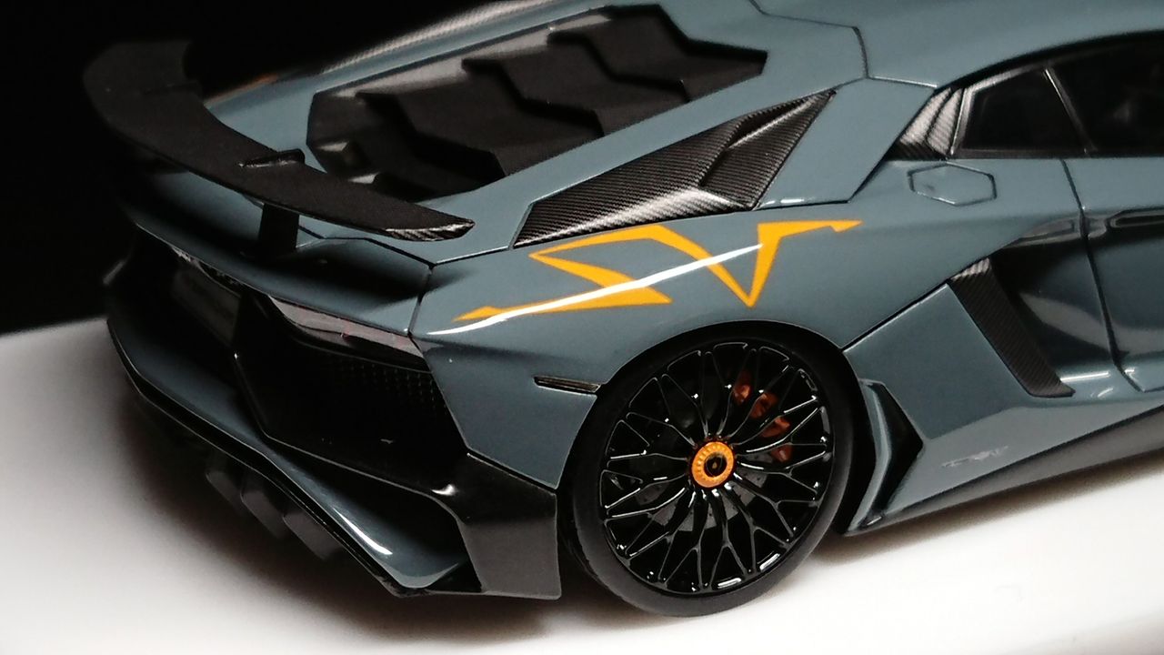 2018年初納車 Eidolon 1/43 Lamborghini Aventador LP750-4 SV