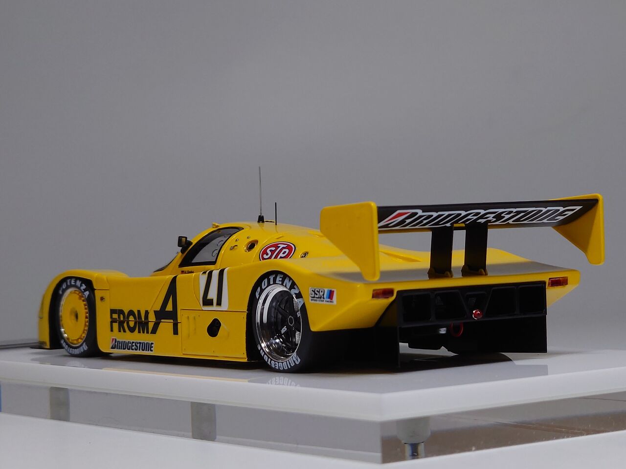 必然的に..Vision 1/43 Porsche 962C 
