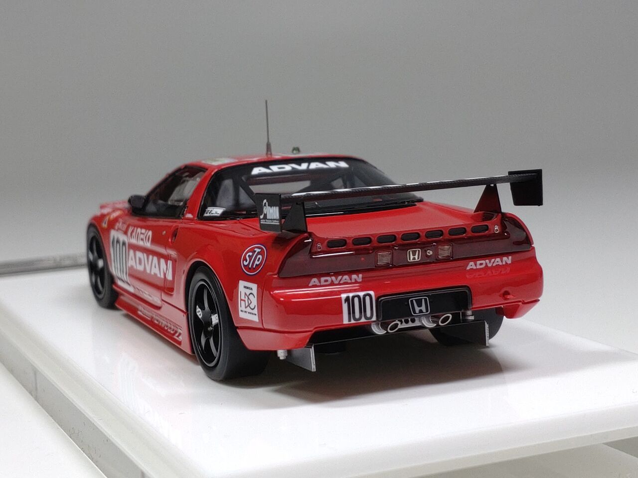 虚ろな表情.Vision 1/43 Honda NSX GT2 